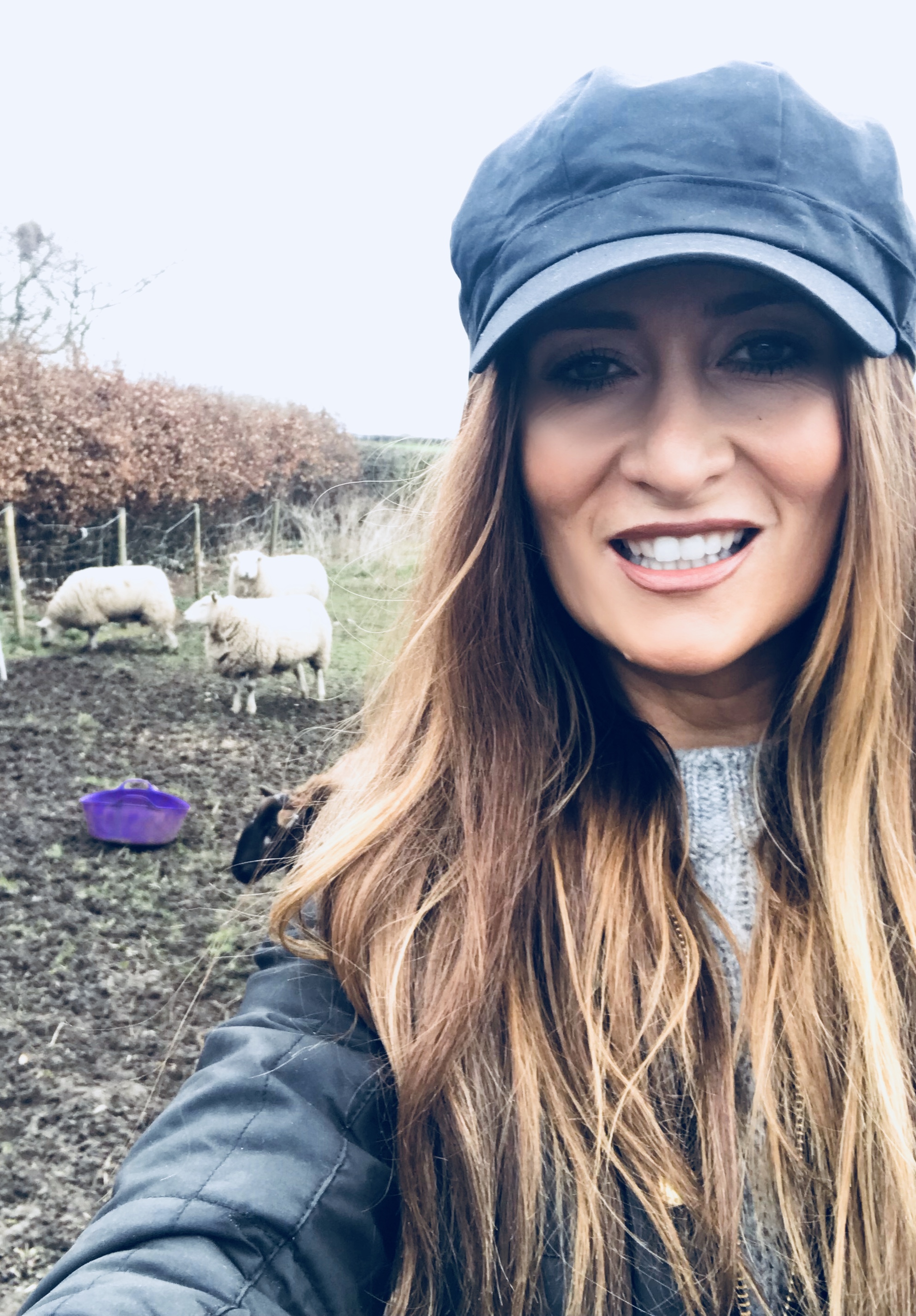 Facetune_01-04-2018-19-11-12 2